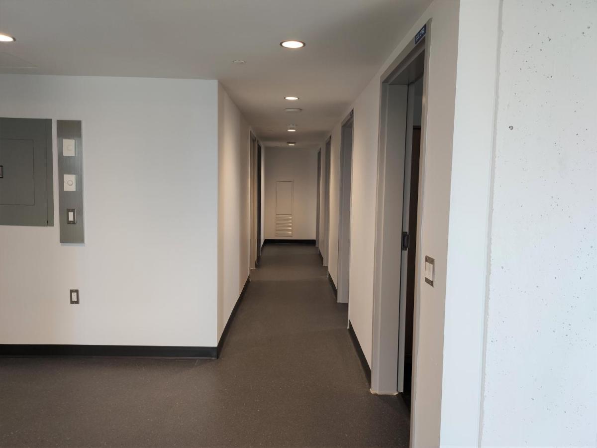 Toronto Metropolitan University-Daphne Cockwell Complex Residence Extérieur photo