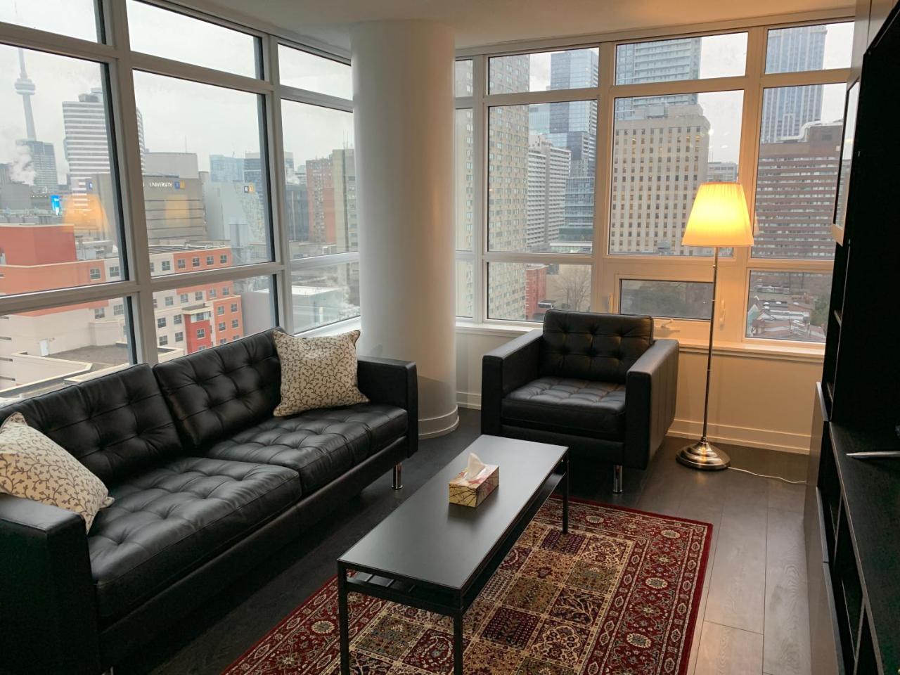 Toronto Metropolitan University-Daphne Cockwell Complex Residence Extérieur photo